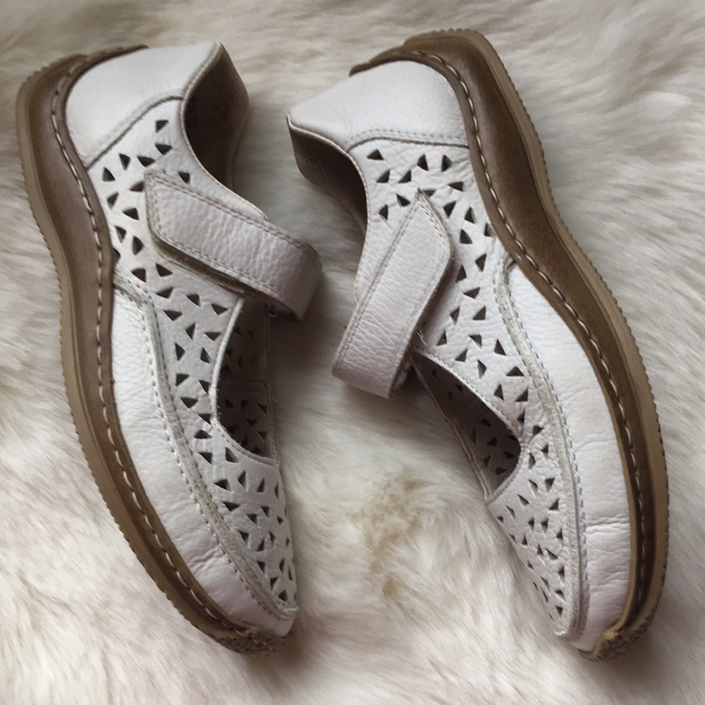 RIEKER SUPER CUTE WHITE MARY JANE STYLE WOMEN FLATS - Picture 5 of 8